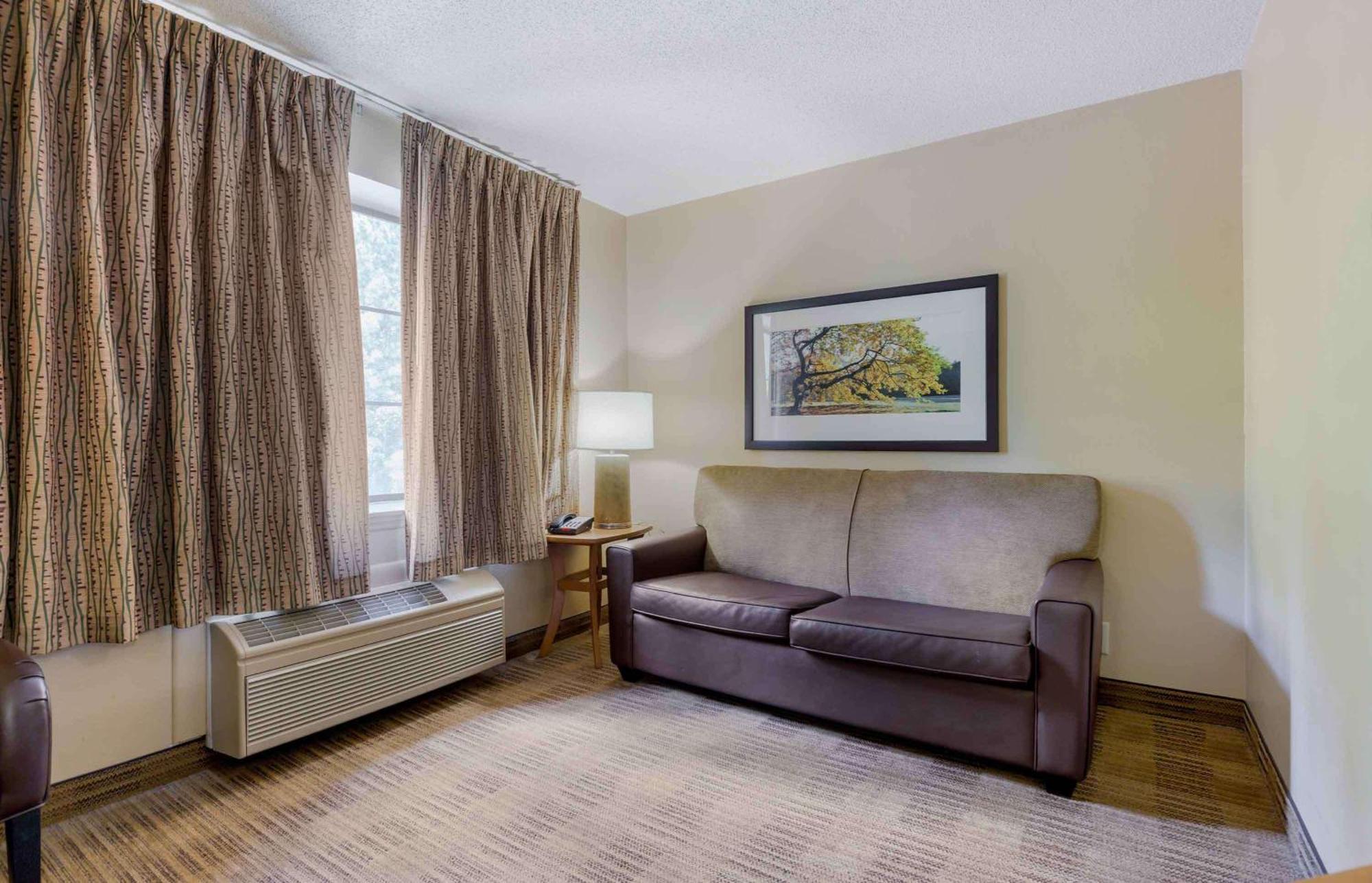 Extended Stay America Select Suites - Raleigh - Rtp - 4610 Miami Blvd Durham Exteriér fotografie