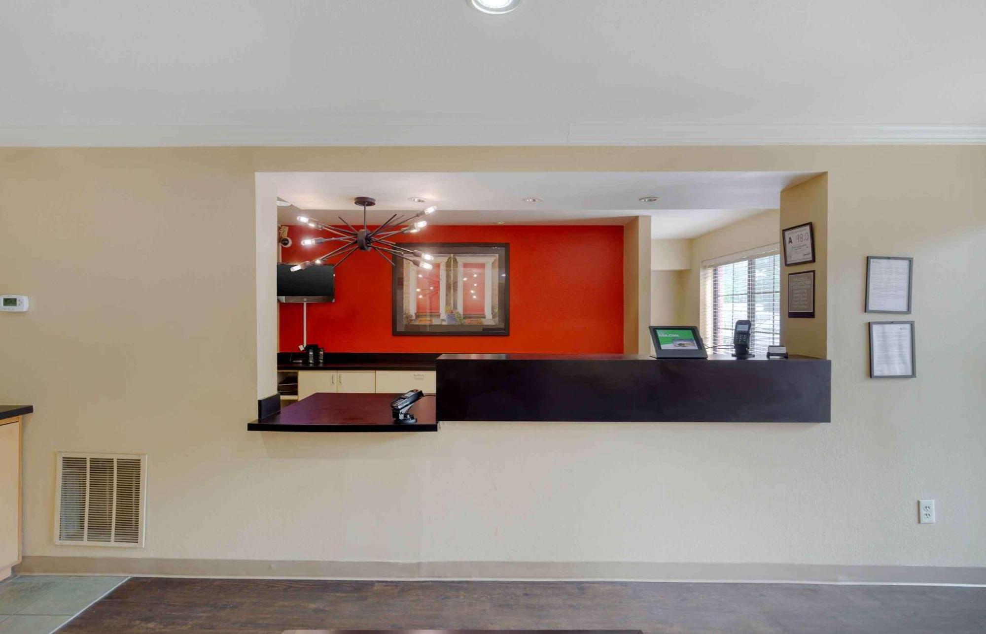 Extended Stay America Select Suites - Raleigh - Rtp - 4610 Miami Blvd Durham Exteriér fotografie