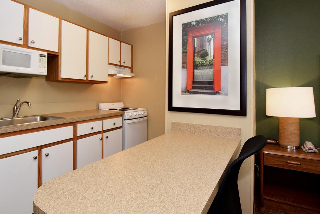 Extended Stay America Select Suites - Raleigh - Rtp - 4610 Miami Blvd Durham Exteriér fotografie